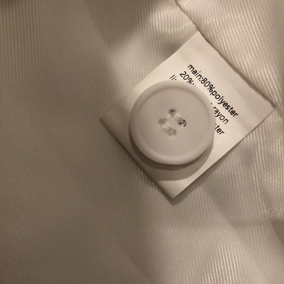 Showpo NWT Haidy Single Breasted Boyfriend Blazer in White 🤍🤩 - Picture 12 of 14